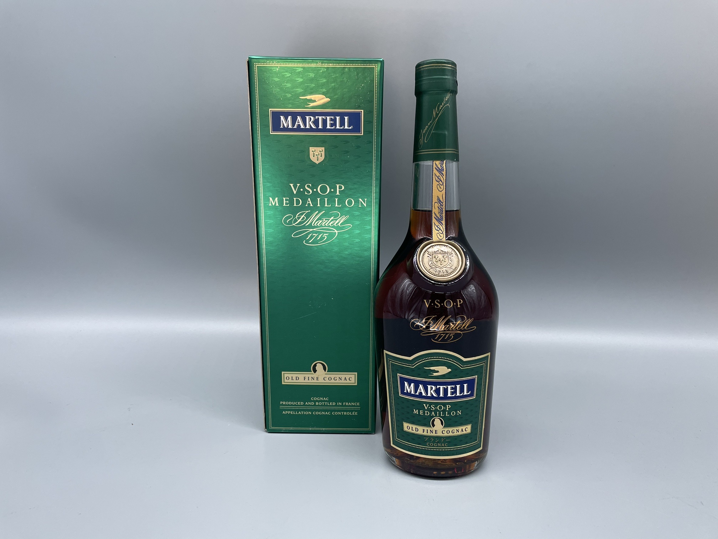 ブランデー　マーテル　VSOP　メダリオン　MARTELL VSOP MEDAILLON　700ml　40度　正規品