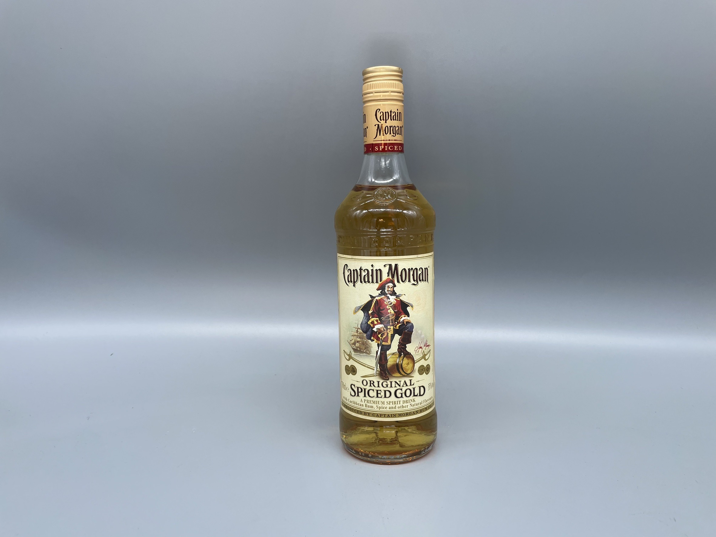 ラム　【旧ラベル】キャプテンモルガン　スパイスドラム　Captain Morgan SPICED GOLD　700ml　35度
