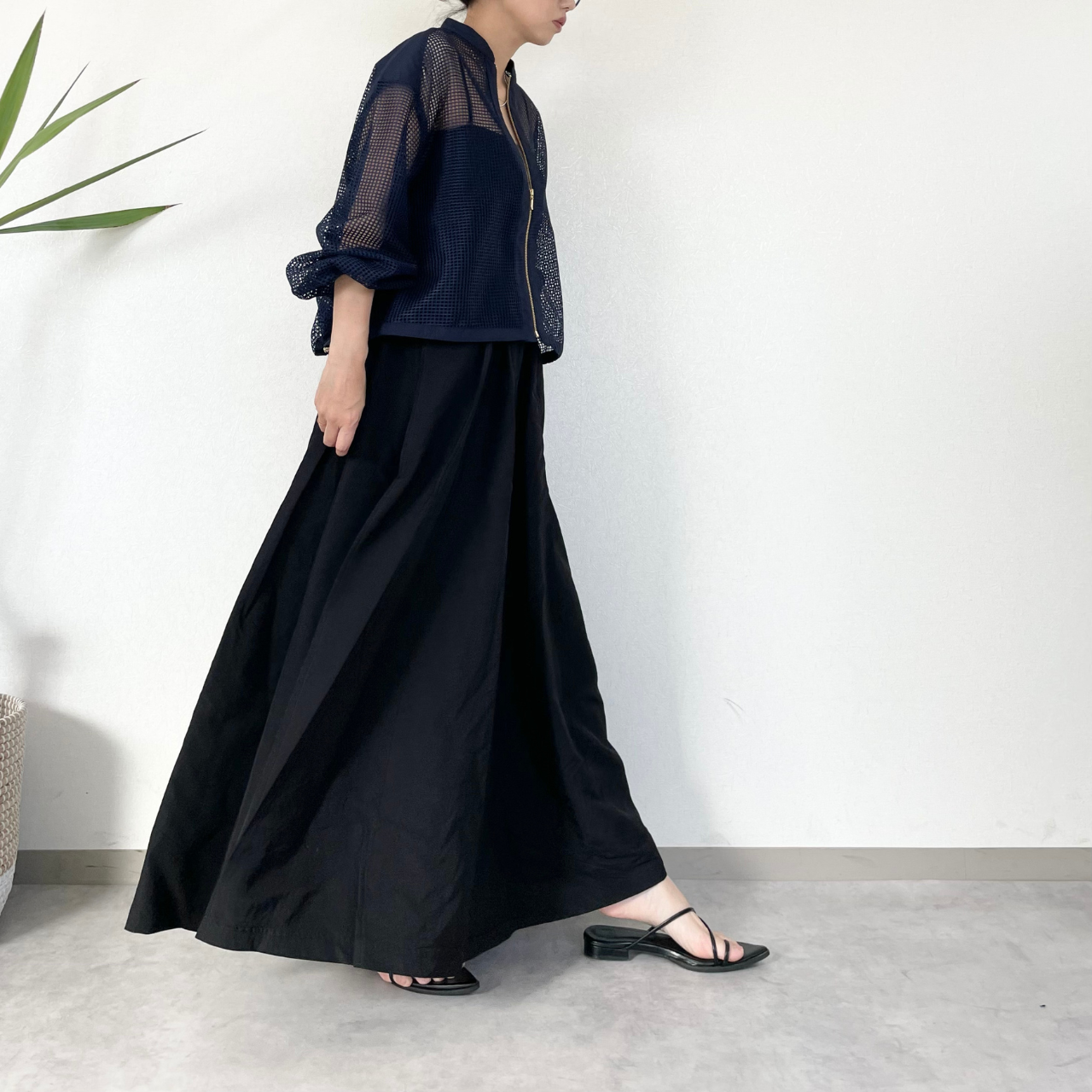 Square mesh blouson