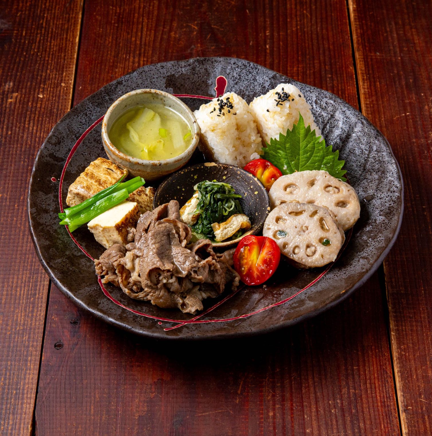 壬生の出汁巻き・京のおばんざいセット（九条ネギの肉豆腐定食）