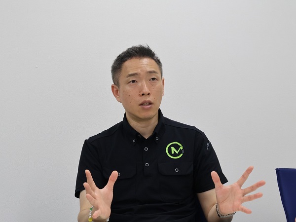 岡本社長